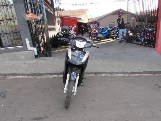 HONDA BIZ 100 ES HONDA BIZ 100 ES